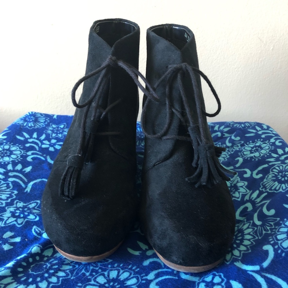 Dr. Scholl’s Dakota Women’s Wedge Bootie